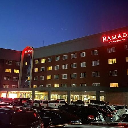 Ramada By Wyndham Suanbo Hotel Chungju Bagian luar foto