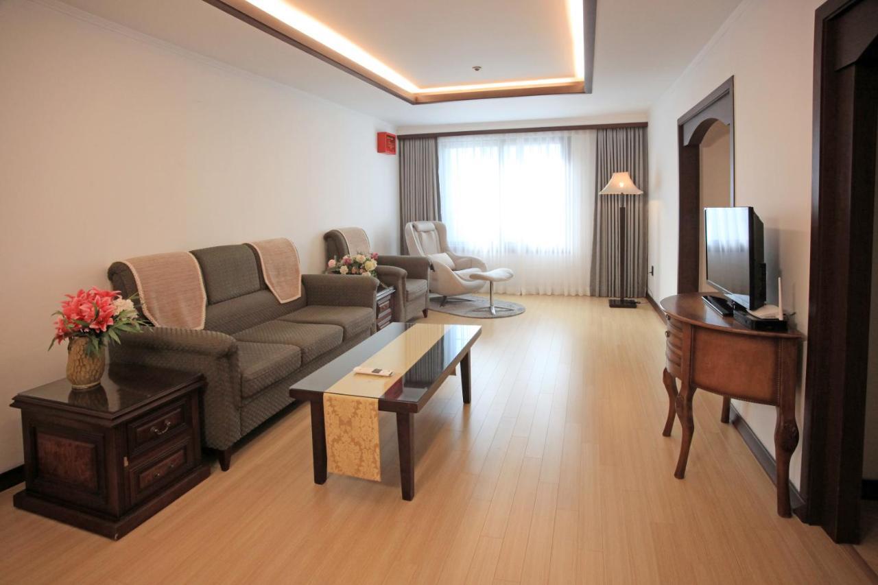 Ramada By Wyndham Suanbo Hotel Chungju Bagian luar foto